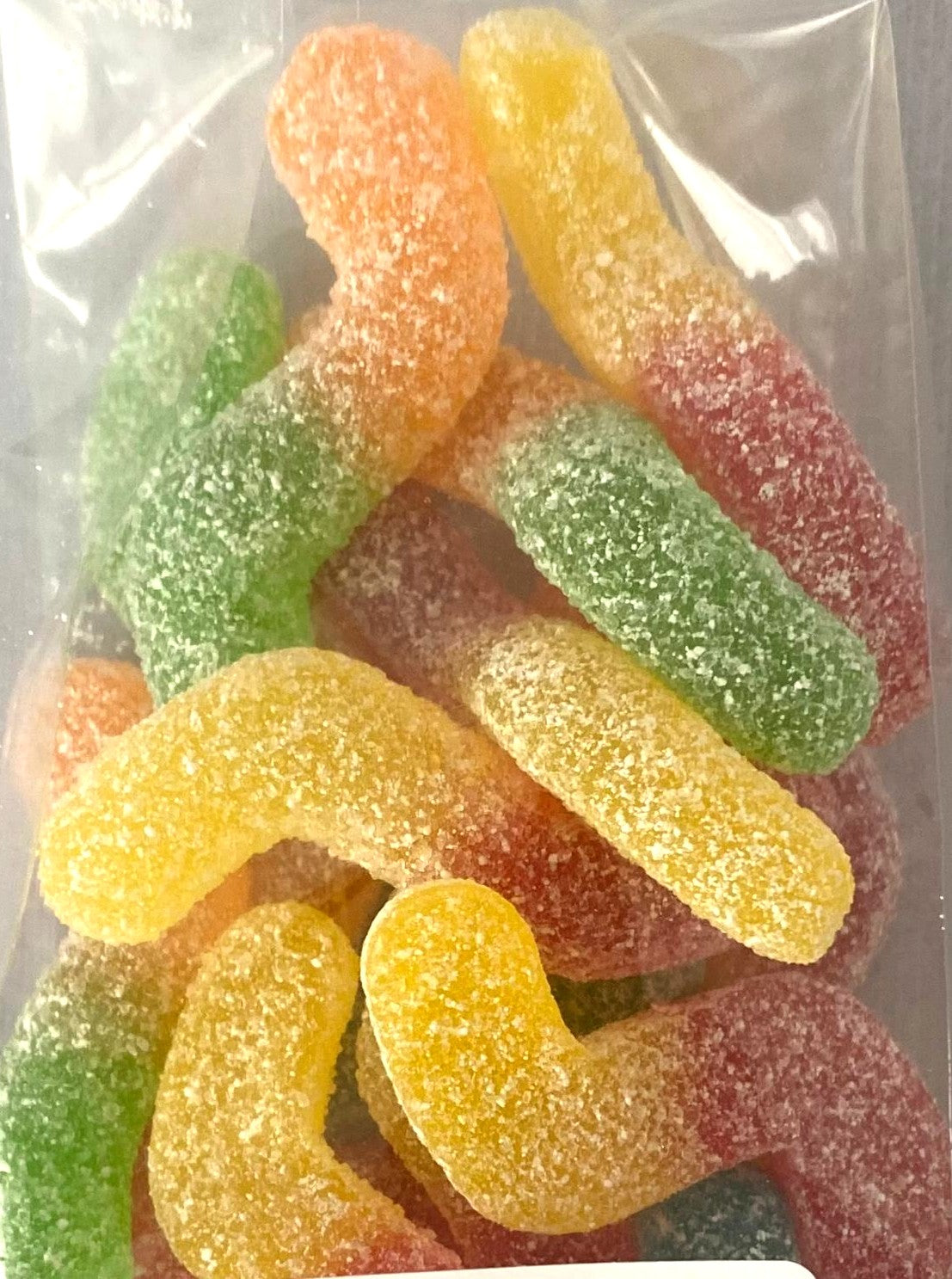 Saure Fruchtwürmer