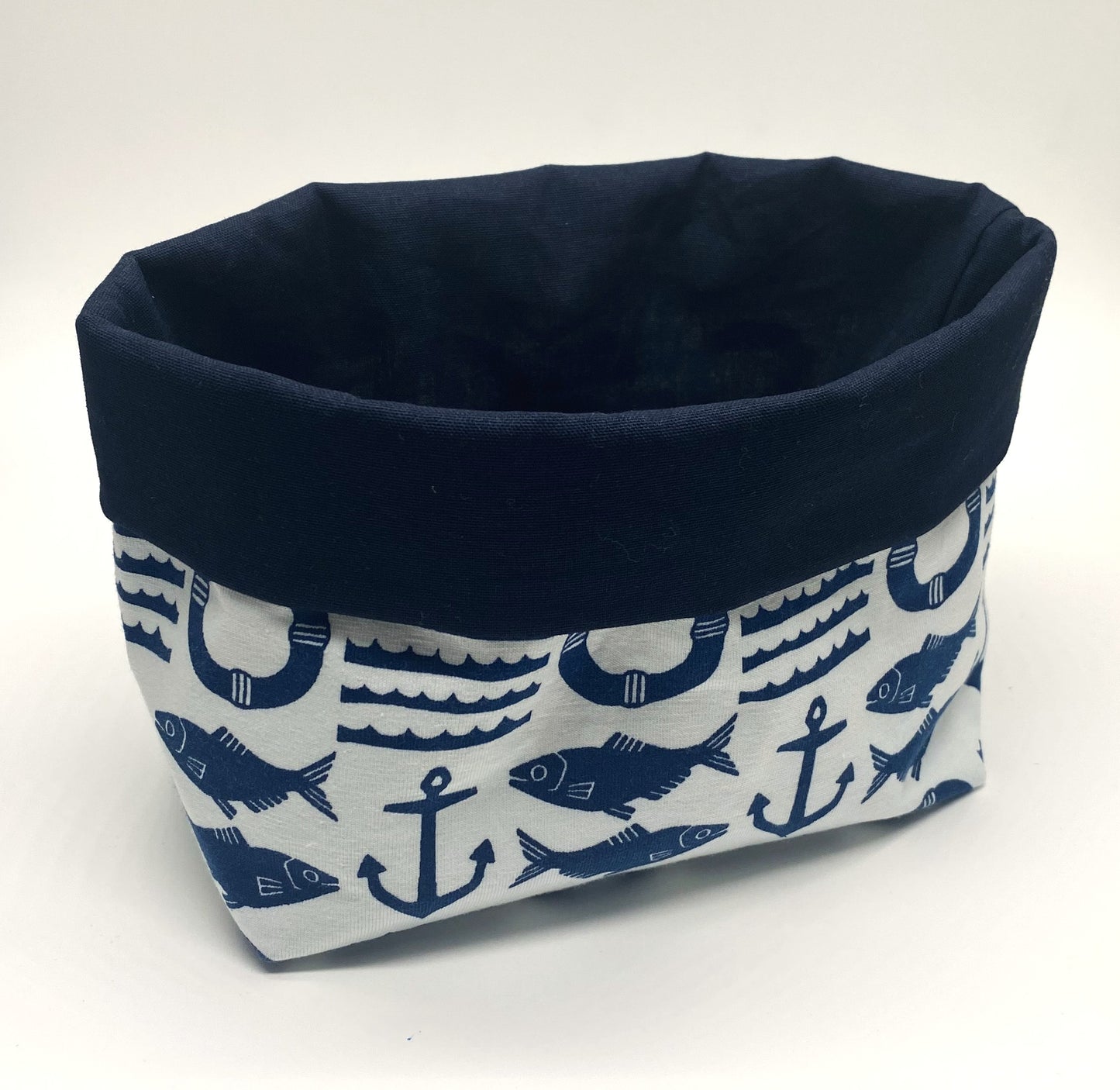 Kleines Stoffkörbchen „Küstenzauber“ – Handgenäht & maritim