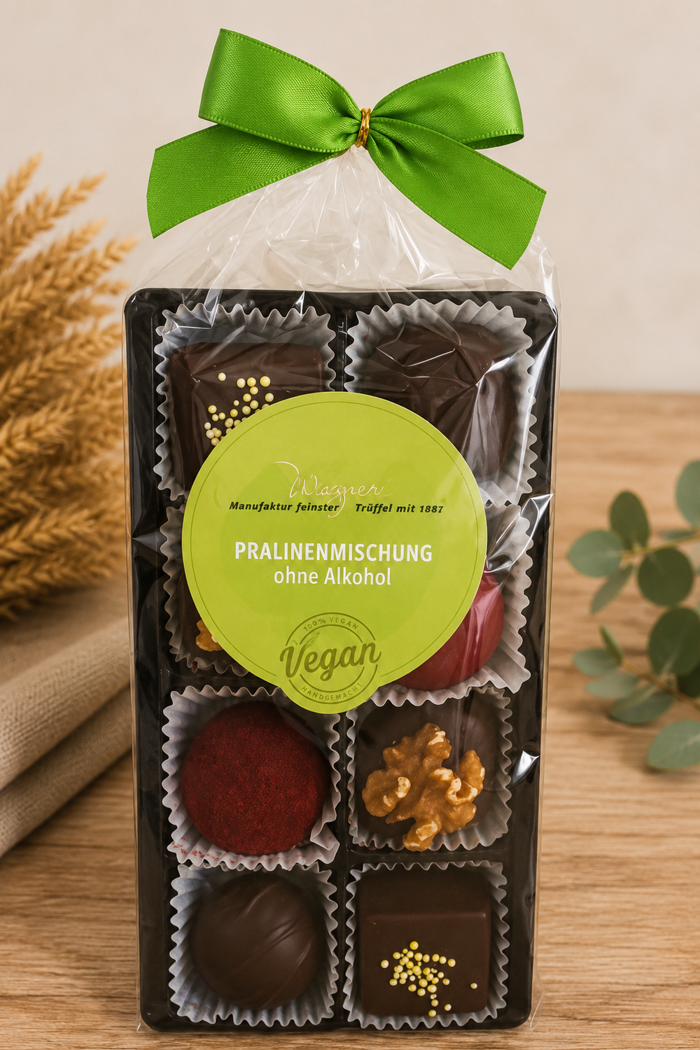 Vegane Pralinenmischung – Marzipan, Mousse, Nougat & Rote Grütze