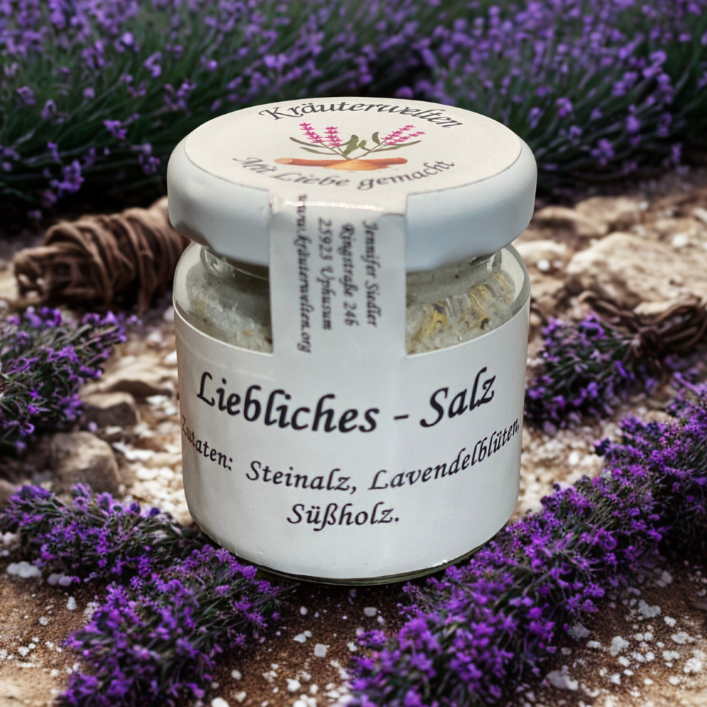 Salz mit Lavendelblüten und Süßholz
